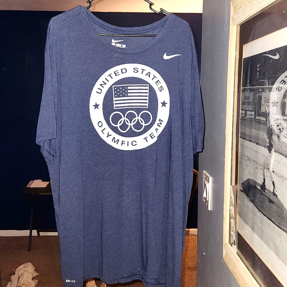 Mens USA Olympics T Shirt...NEVER WORN, Size 3xl